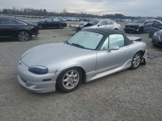 JM1NB353020221914 - 2002 MAZDA MX-5 MIATA BASE GRAY photo 1