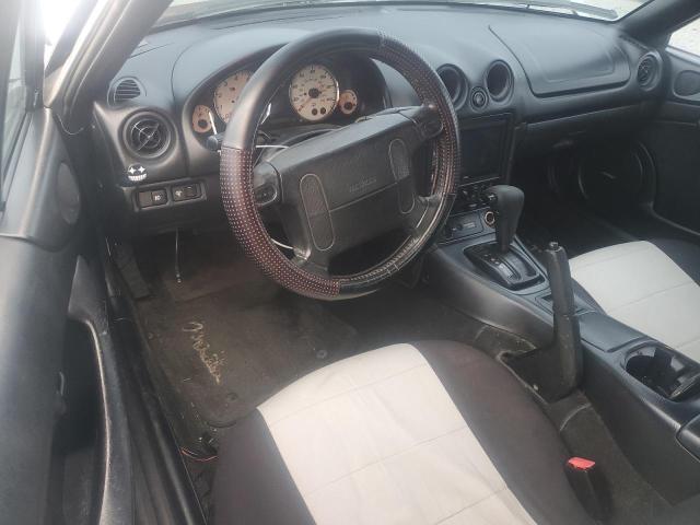 JM1NB353020221914 - 2002 MAZDA MX-5 MIATA BASE GRAY photo 8