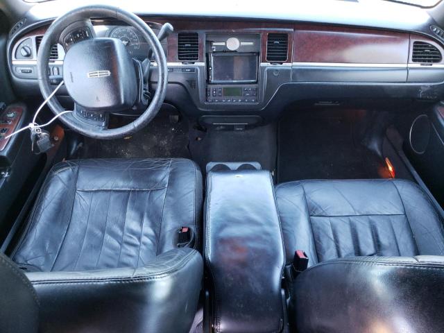 1LNHM84W35Y660056 - 2005 LINCOLN TOWN CAR EXECUTIVE L BLACK photo 8