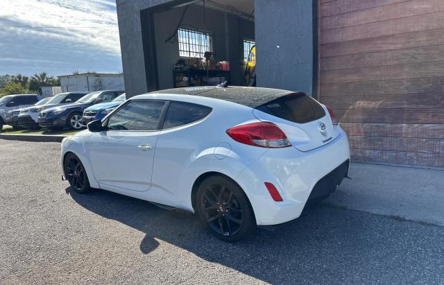 KMHTC6AD6CU036826 - 2012 HYUNDAI VELOSTER WHITE photo 3