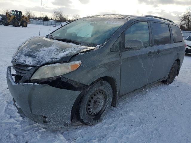 2012 TOYOTA SIENNA, 