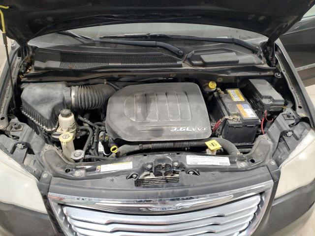 2A4RR8DG9BR702243 - 2011 CHRYSLER TOWN & COU TOURING L BLACK photo 12