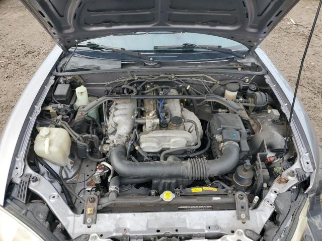 JM1NB353420224637 - 2002 MAZDA MX-5 MIATA BASE SILVER photo 11