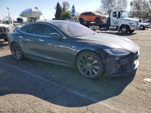 5YJSA1E29LF366969 - 2020 TESLA MODEL S SILVER photo 4