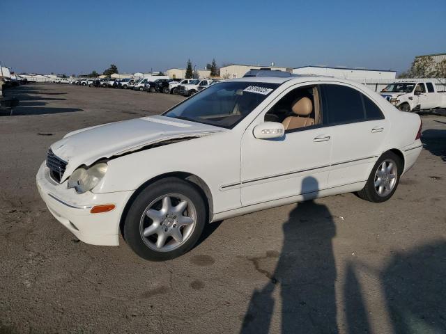 2002 MERCEDES-BENZ C 320, 