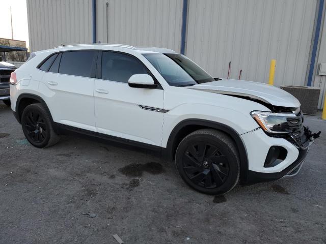 1V2KE2CA4RC239068 - 2024 VOLKSWAGEN ATLAS CROS SE WHITE photo 4