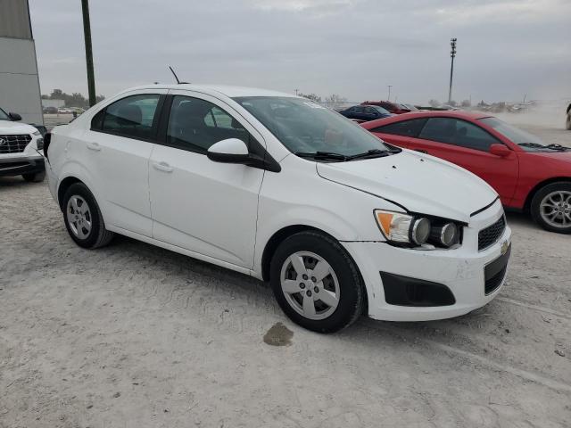 1G1JA5SH9F4128023 - 2015 CHEVROLET SONIC LS 白色 照片 4