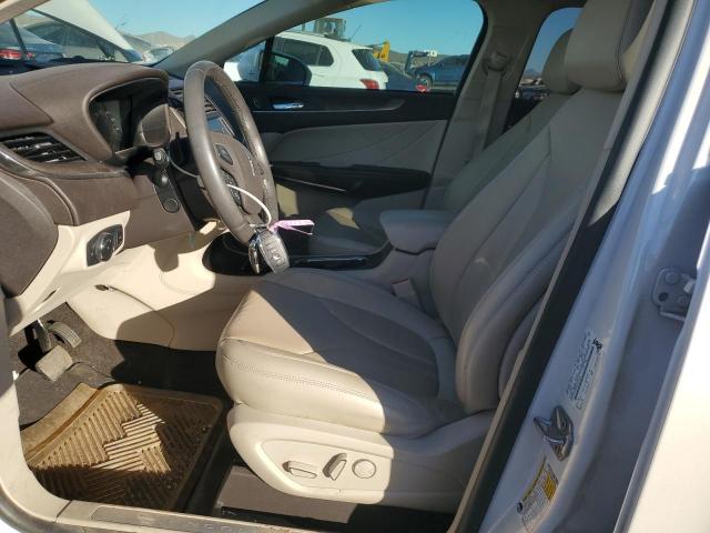 5LMCJ3C99HUL35678 - 2017 LINCOLN MKC RESERVE თეთრი ფოტო 7