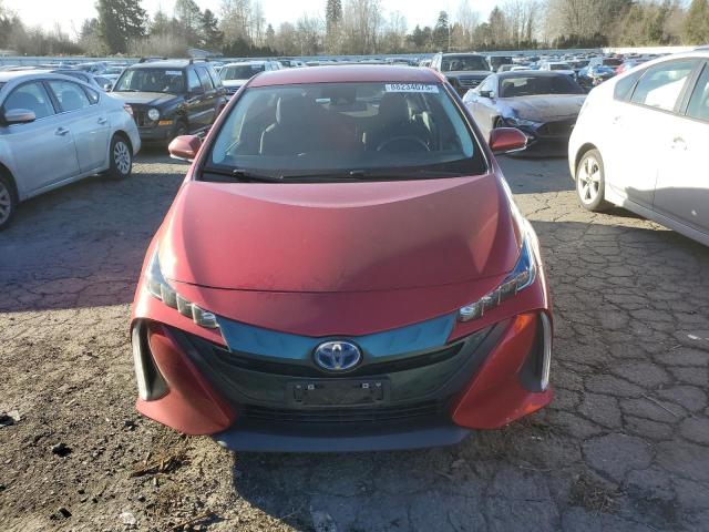 JTDKARFP0J3104020 - 2018 TOYOTA PRIUS PRIM 红色 照片 5