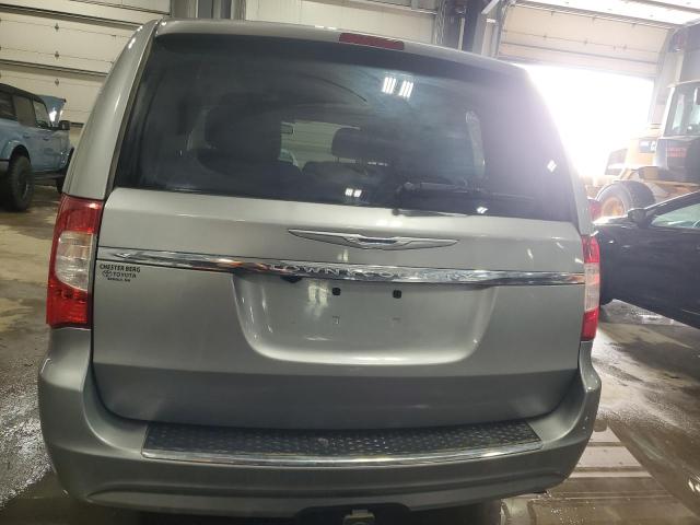 2C4RC1BG2FR629921 - 2015 CHRYSLER TOWN & COU TOURING SILVER photo 6