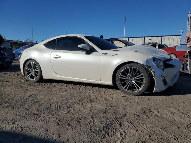 JF1ZNAA1XD1731496 - 2013 TOYOTA SCION FR-S WHITE photo 4