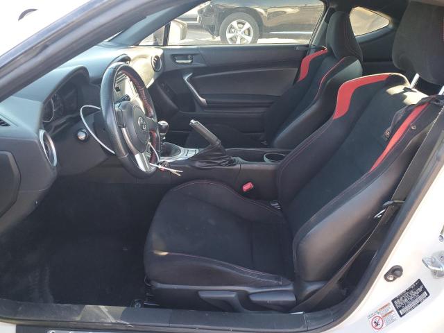 JF1ZNAA1XD1731496 - 2013 TOYOTA SCION FR-S WHITE photo 7