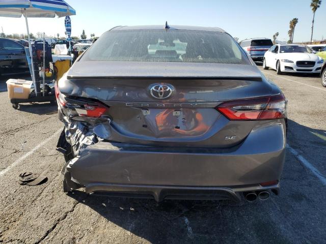 4T1G11AK6RU841629 - 2024 TOYOTA CAMRY SE NIGHT SHADE GRAY photo 6