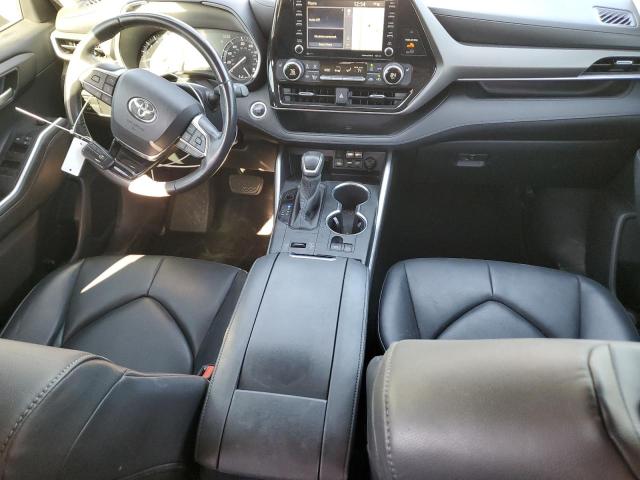 5TDHZRAH7LS508260 - 2020 TOYOTA HIGHLANDER XLE BLUE photo 8