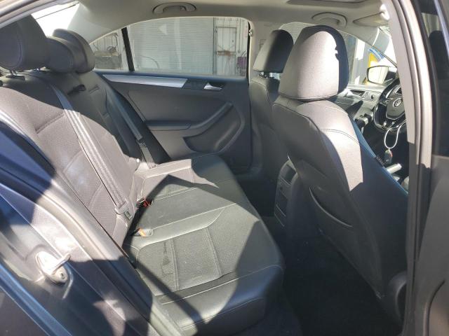 3VWDB7AJ7JM224194 - 2018 VOLKSWAGEN JETTA SE GRAY photo 10