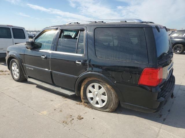 5LMFU285X5LJ11745 - 2005 LINCOLN NAVIGATOR 黑色 照片 2