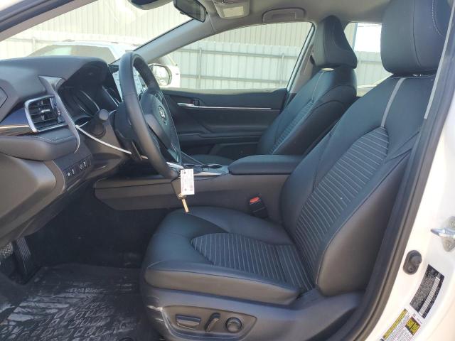 4T1G11AK3RU882249 - 2024 TOYOTA CAMRY SE NIGHT SHADE WHITE photo 7