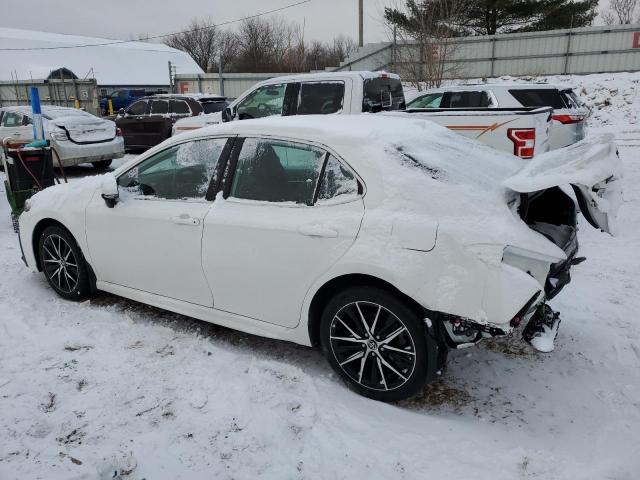 4T1T11AK8PU811477 - 2023 TOYOTA CAMRY SE NIGHT SHADE WHITE photo 2