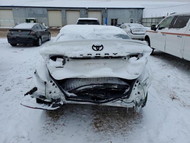 4T1T11AK8PU811477 - 2023 TOYOTA CAMRY SE NIGHT SHADE WHITE photo 6