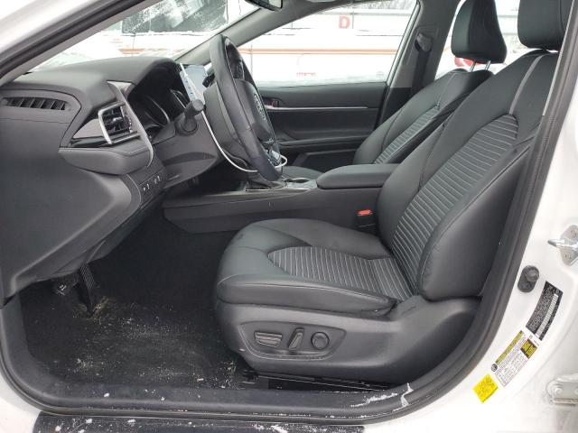 4T1T11AK8PU811477 - 2023 TOYOTA CAMRY SE NIGHT SHADE WHITE photo 7