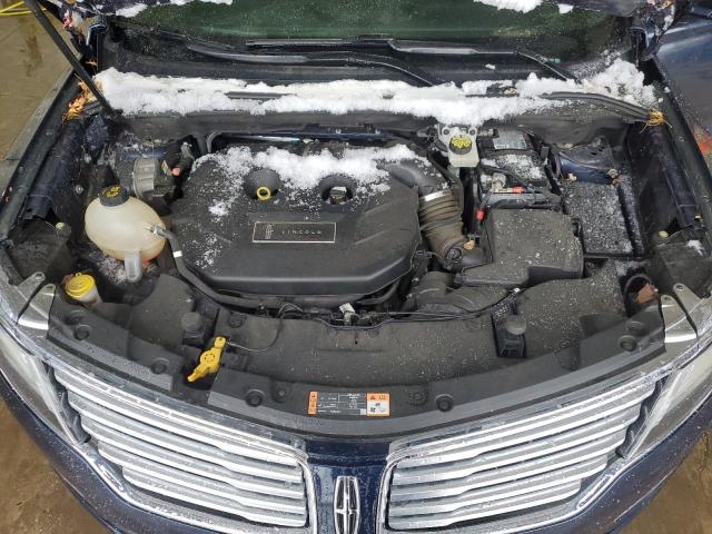5LMCJ3D92HUL55639 - 2017 LINCOLN MKC RESERVE ლურჯი ფოტო 12