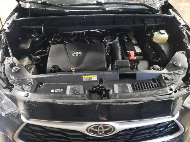 5TDGZRBH4NS195102 - 2022 TOYOTA HIGHLANDER XLE BLACK photo 11