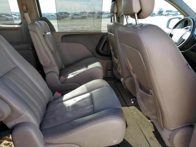 2C4RC1CGXDR682569 - 2013 CHRYSLER TOWN & COU TOURING L GOLD photo 11