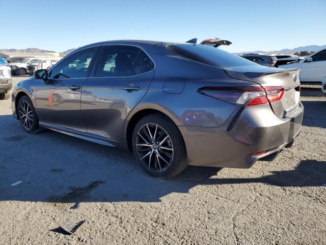 4T1G11AK6RU238602 - 2024 TOYOTA CAMRY SE NIGHT SHADE GRAY photo 2