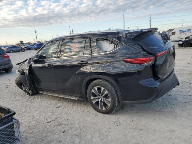 5TDGZRAH2NS141248 - 2022 TOYOTA HIGHLANDER XLE BLACK photo 2