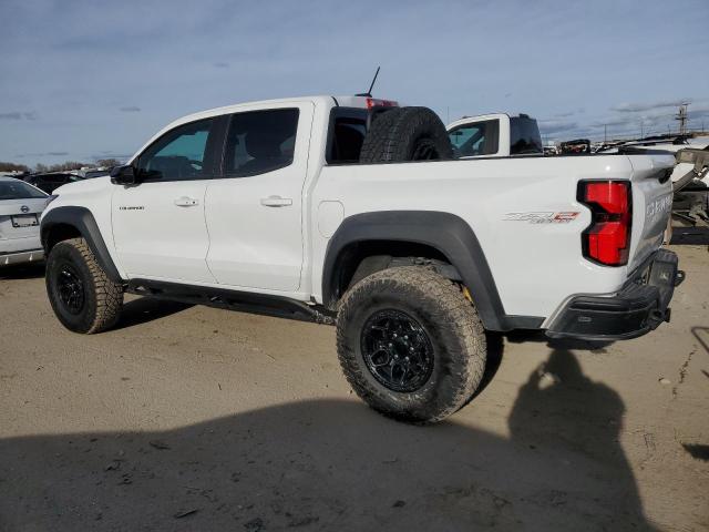 1GCPTFEK0R1203710 - 2024 CHEVROLET COLORADO ZR2 WHITE photo 2