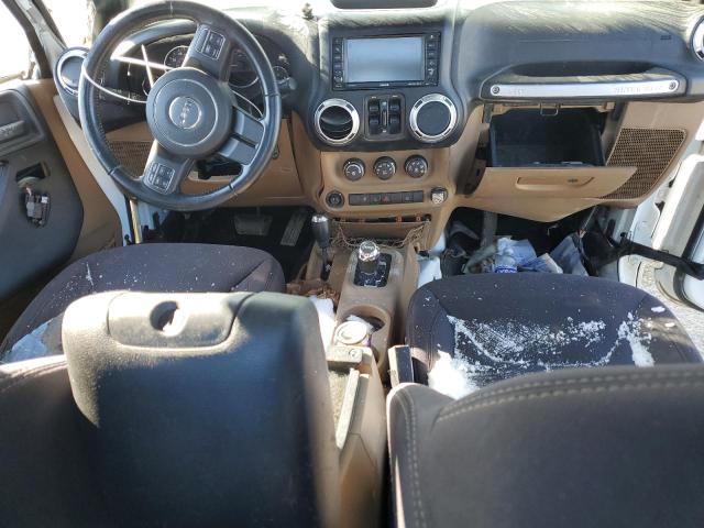 1C4BJWEG6DL508931 - 2013 JEEP WRANGLER U SAHARA WHITE photo 8