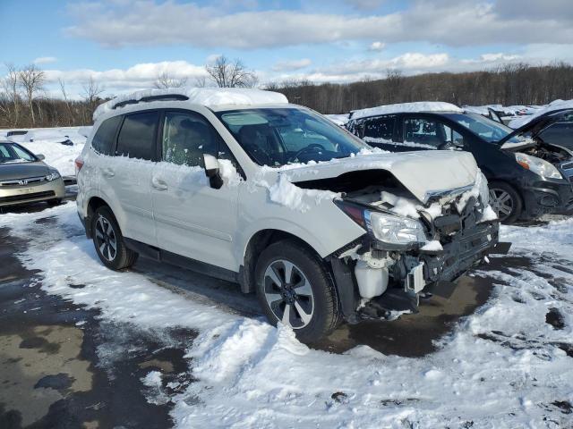 JF2SJAEC4JH563118 - 2018 SUBARU FORESTER 2.5I PREMIUM 白色 照片 4