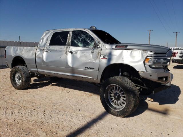 3C6UR5ML6NG342037 - 2022 RAM 2500 BIG HORN/LONE STAR SILVER photo 4