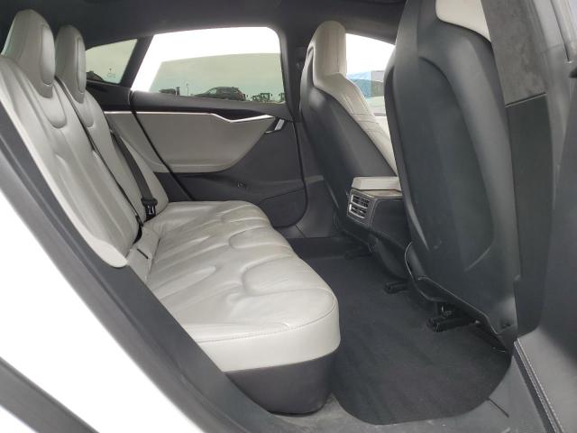 5YJSA1E22GF155859 - 2016 TESLA MODEL S WHITE photo 10