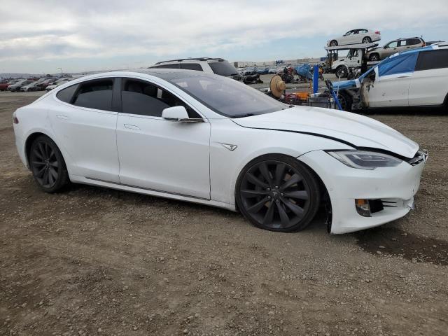 5YJSA1E22GF155859 - 2016 TESLA MODEL S WHITE photo 4