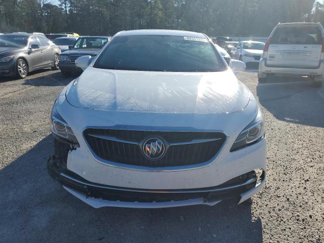 1G4ZN5SS0KU108033 - 2019 BUICK LACROSSE PREFERRED WHITE photo 5
