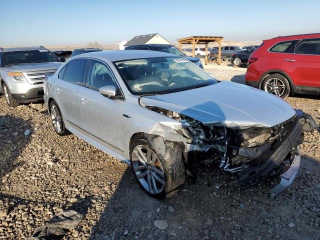 1VWDT7A34HC025727 - 2017 VOLKSWAGEN PASSAT R-LINE ნაცრისფერი ფოტო 4