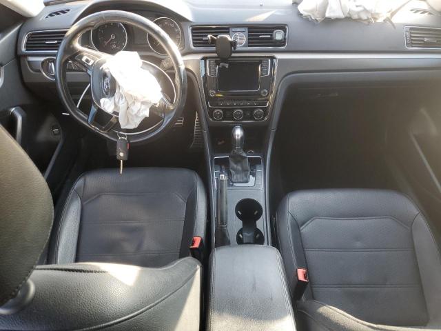 1VWDT7A34HC025727 - 2017 VOLKSWAGEN PASSAT R-LINE ნაცრისფერი ფოტო 8