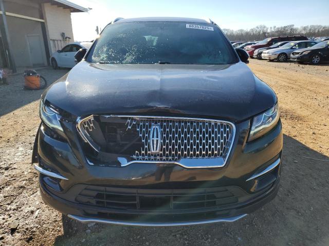 5LMCJ1C93KUL26387 - 2019 LINCOLN MKC BLACK photo 5