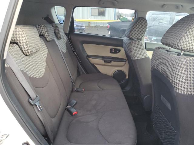 KNDJT2A20A7171508 - 2010 KIA SOUL + CREAM photo 10