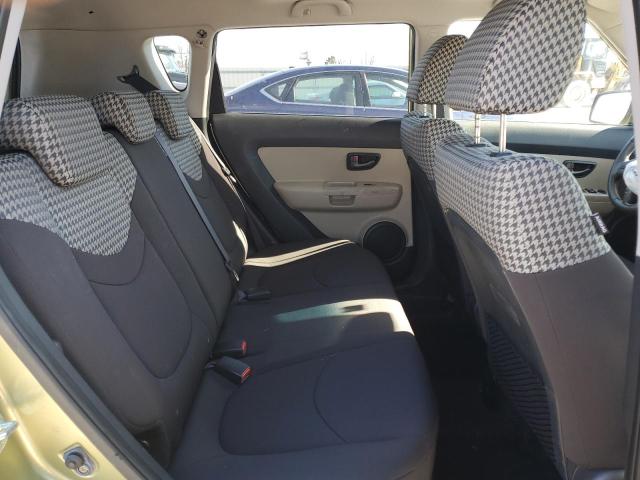 KNDJT2A21A7065696 - 2010 KIA SOUL + GREEN photo 10
