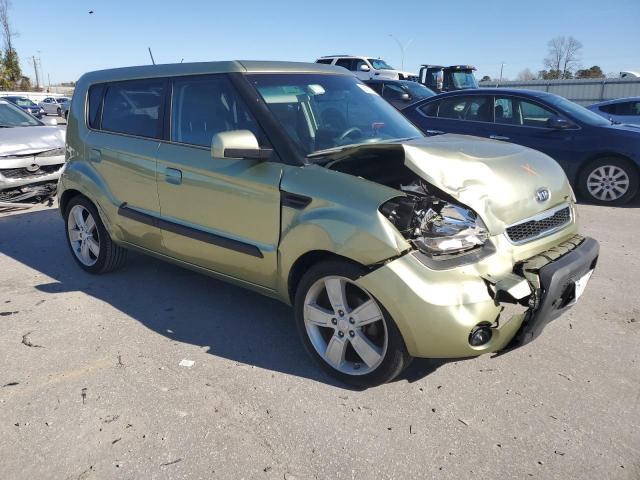 KNDJT2A21A7065696 - 2010 KIA SOUL + GREEN photo 4