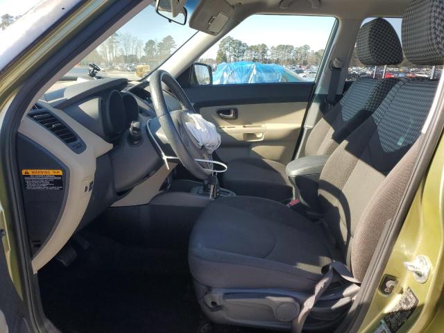 KNDJT2A21A7065696 - 2010 KIA SOUL + GREEN photo 7