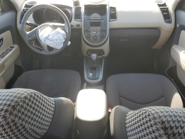 KNDJT2A21A7065696 - 2010 KIA SOUL + GREEN photo 8