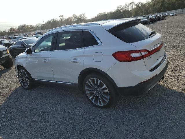 2LMTJ6LR8GBL47477 - 2016 LINCOLN MKX RESERVE WHITE photo 2
