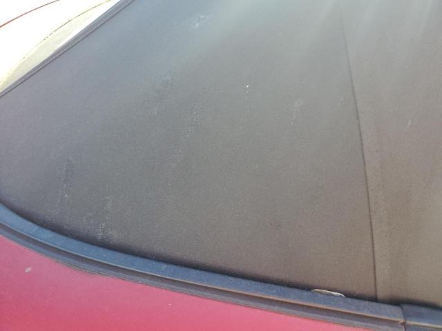 JM1NB353250411315 - 2005 MAZDA MX-5 MIATA BASE RED photo 10