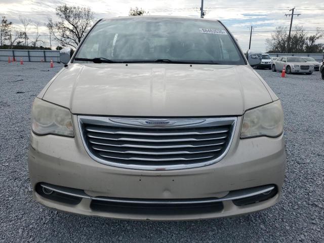 2C4RC1CG3DR645850 - 2013 CHRYSLER TOWN & COU TOURING L BEIGE photo 5
