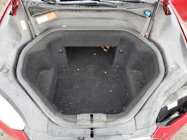 5YJSA1H14EFP35355 - 2014 TESLA MODEL S RED photo 11