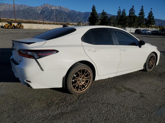 4T1T11AK4RU196039 - 2024 TOYOTA CAMRY SE NIGHT SHADE WHITE photo 3