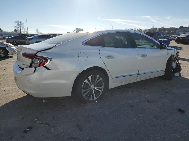 1G4ZP5SS7JU144889 - 2018 BUICK LACROSSE ESSENCE WHITE photo 3